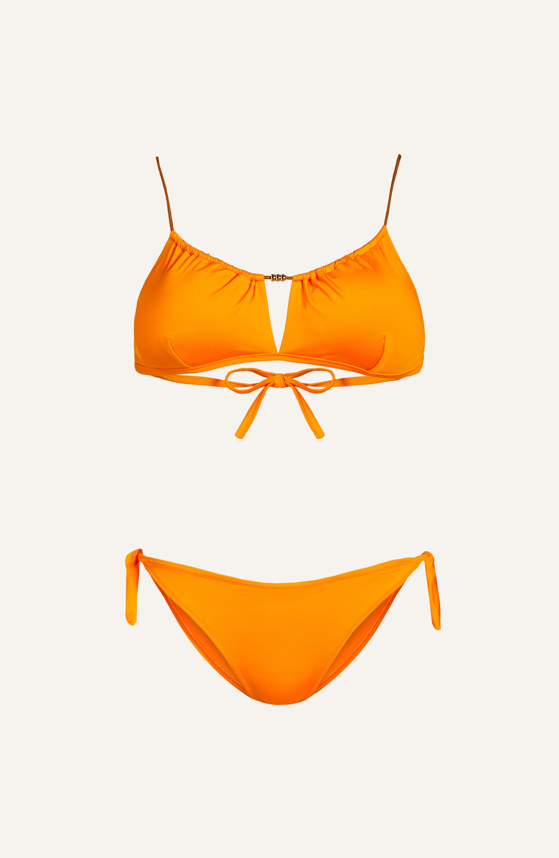 https://www.pinup-stars.com/42957/bikini-triangolo-slip-brasiliana-rete-ricamo-fiore-paillettes.jpg