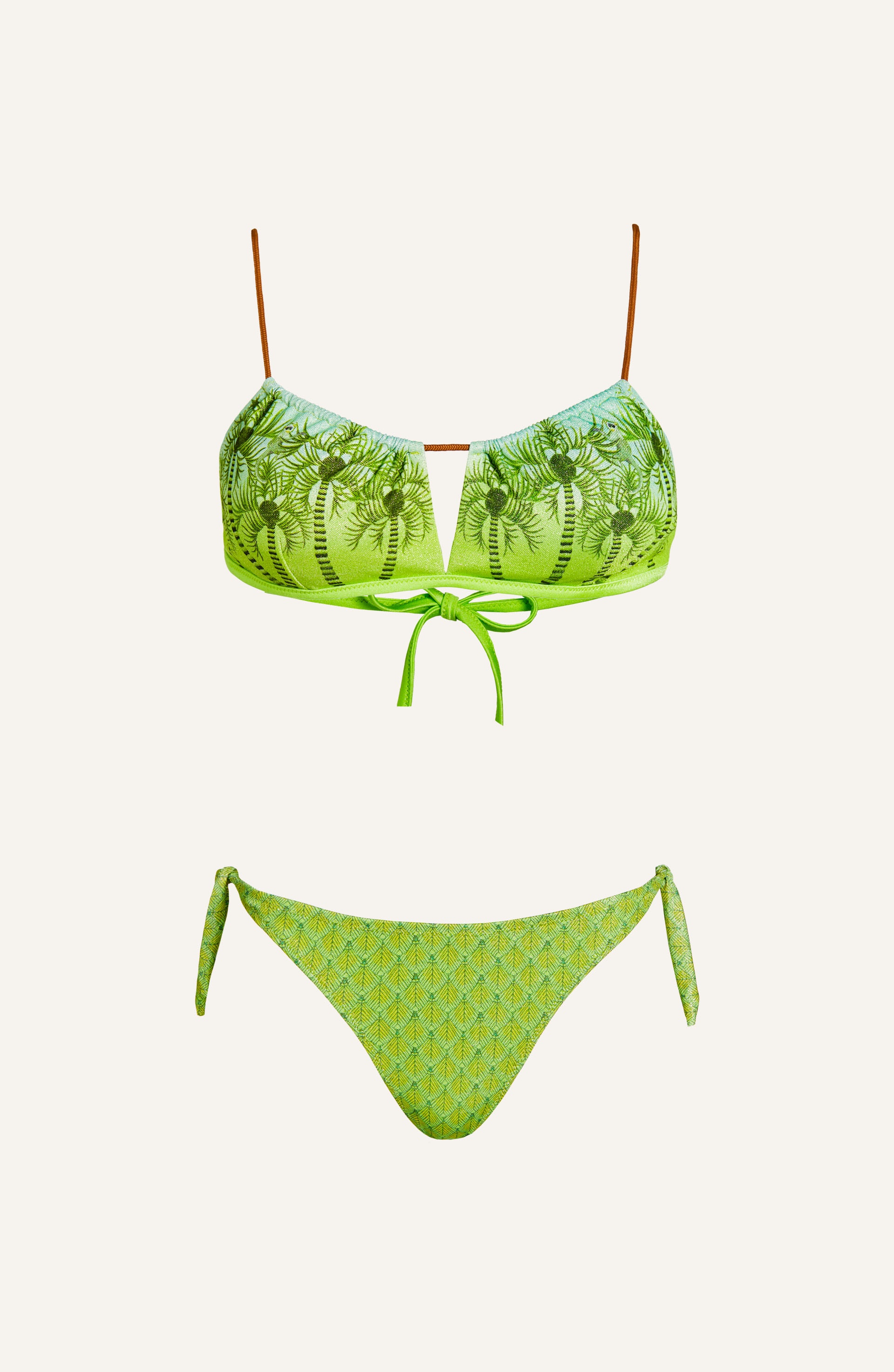 https://www.pinup-stars.com/42971/bikini-triangolo-slip-brasiliana-rete-ricamo-fiore-paillettes.jpg